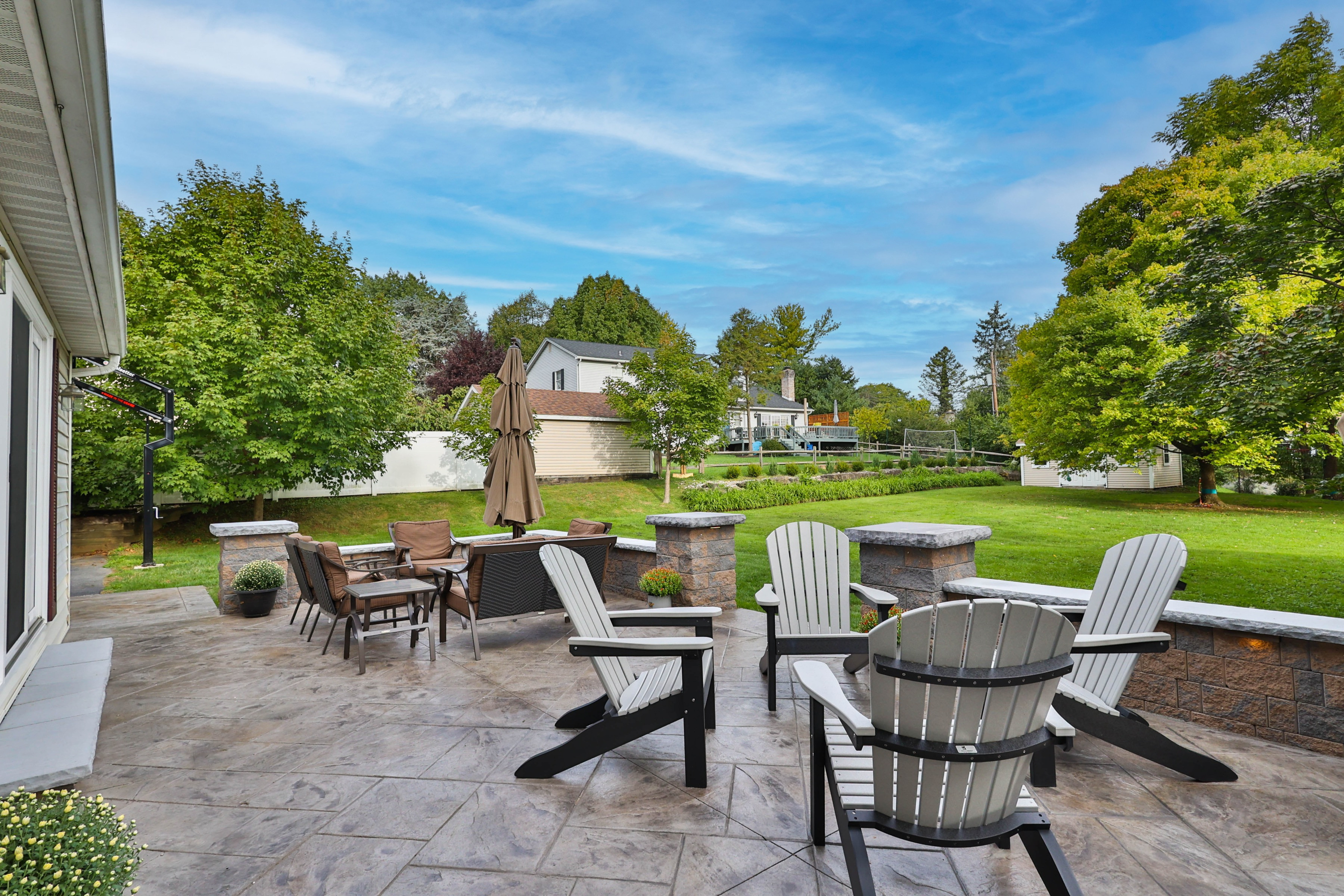 The Top 5 Benefits of Hardscaping: Why Durability Meets Style in Outdoor Design